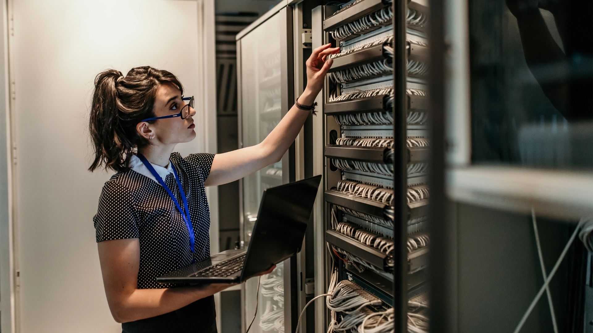 Data Warehouses and Lakes