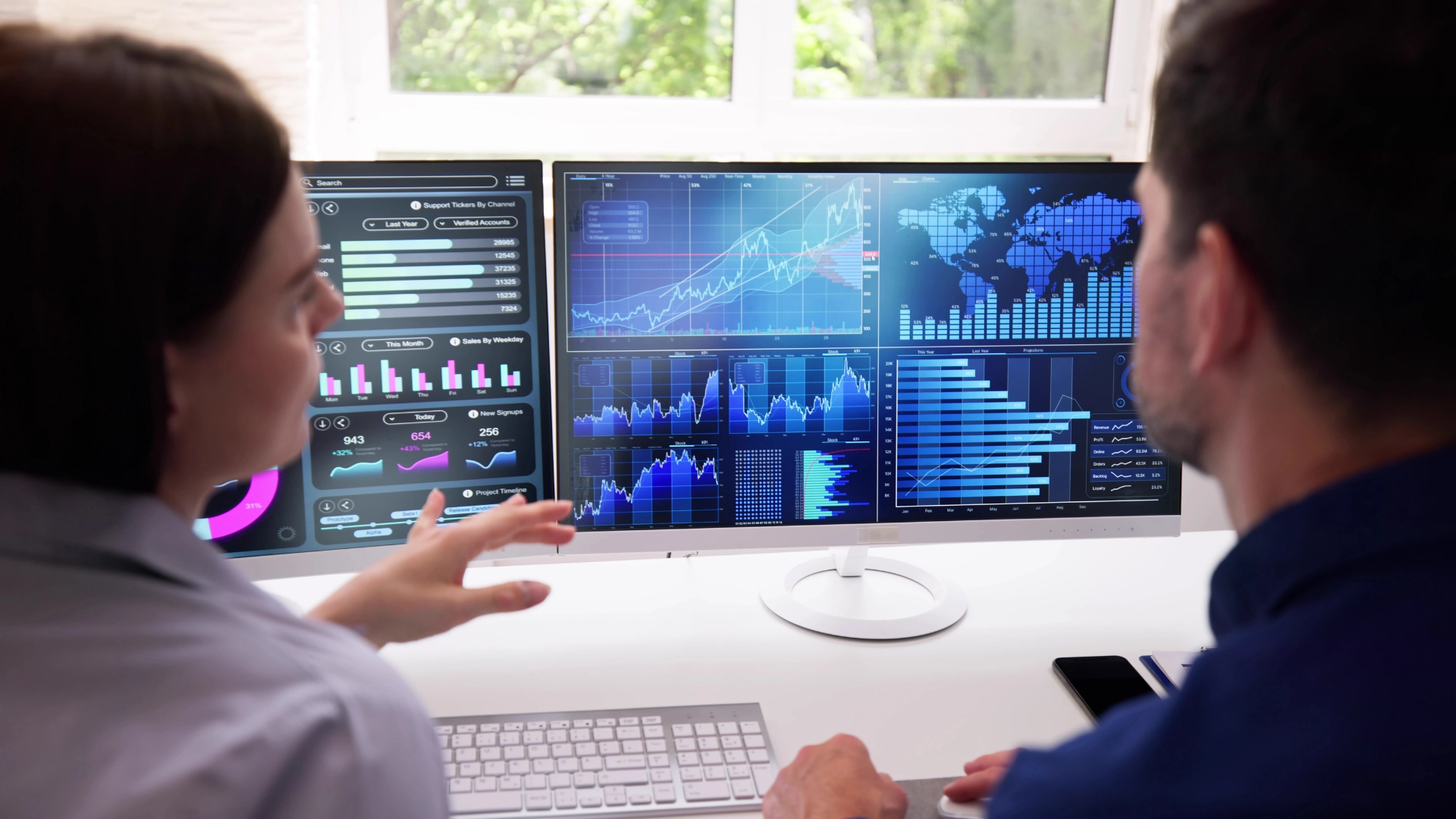 Real-time Data Streaming